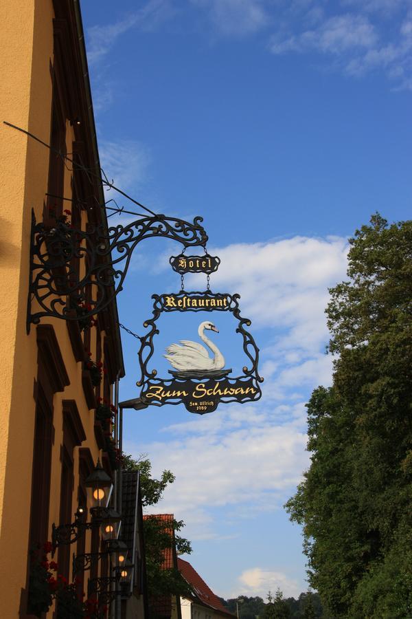 Hotel- Restaurant Zum Schwan Waldfischbach-Burgalben Buitenkant foto
